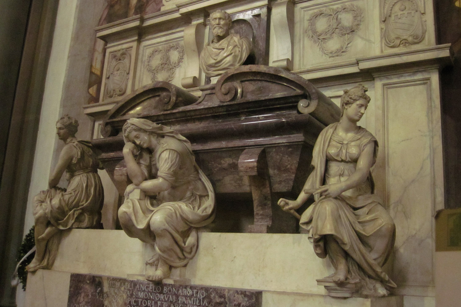 Tumba de Miguel Ángel en la Santa Croce, Florencia