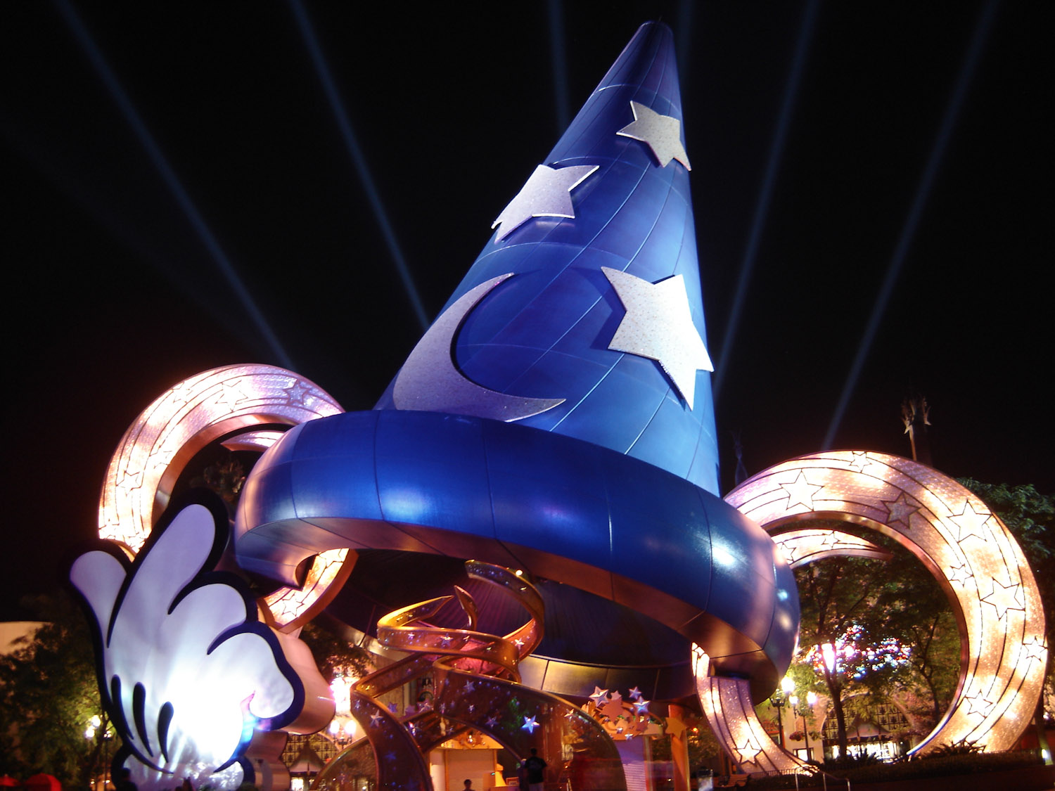 El sombrero de mago en el parque Disney's Hollywood Studios, Orlando, Florida, EE.UU.