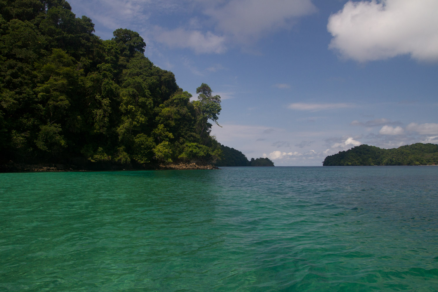 La Isla Del Canal De Afuera En El Parque Nacional Coiba Panama El Perro Viajante